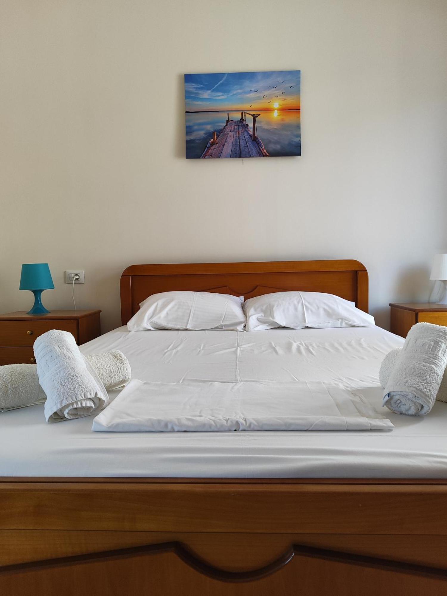 Lucas Apartments Himare Bilik gambar