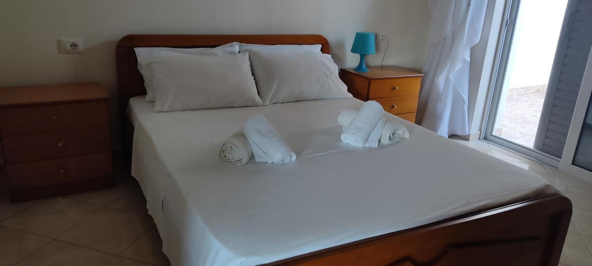 Lucas Apartments Himare Bilik gambar